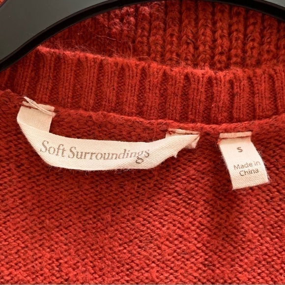 Women’s Soft Surroundings V-Neck Everest Sweater - Picture 3 of 5